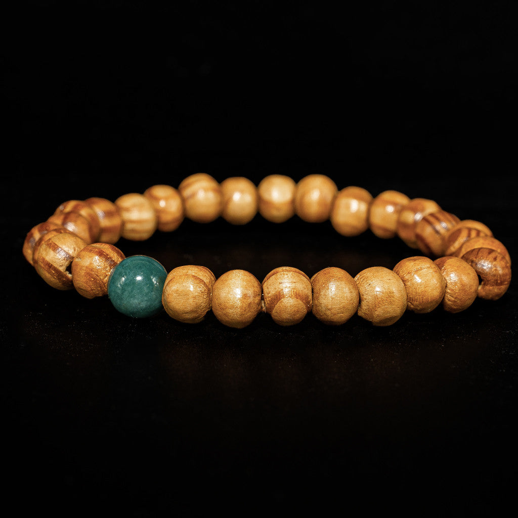 Guatemalai Kék Jádeit karkötő fa golyóval