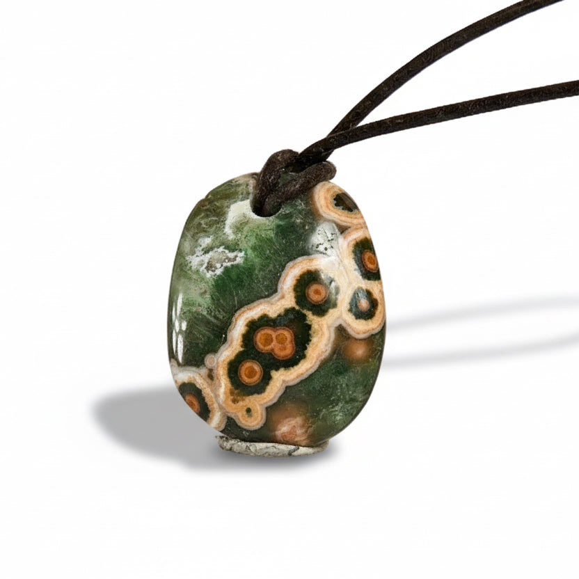 Extra minőségű Madagaszkári Óceán Jáspis medál bőrszálon
