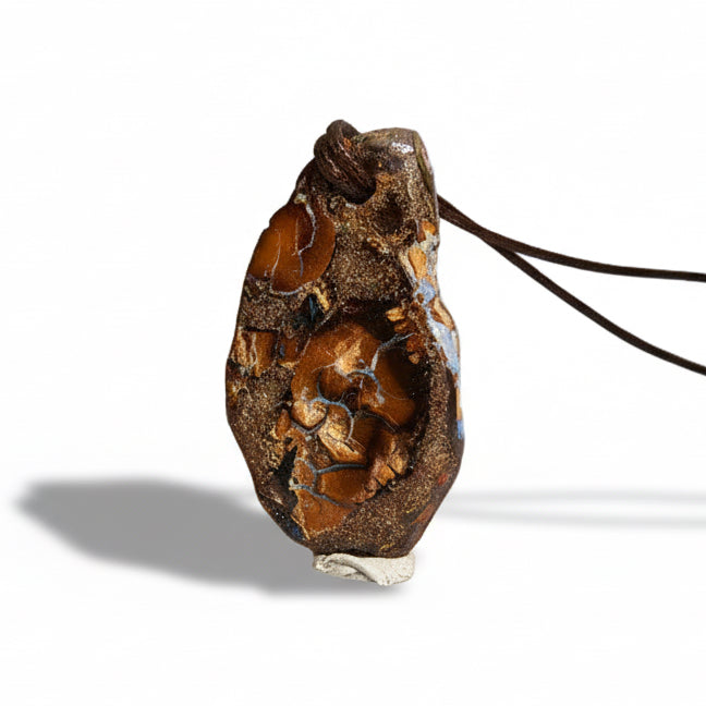 Ausztrál YoWah Nut Opál medál valódi bőrszálon I