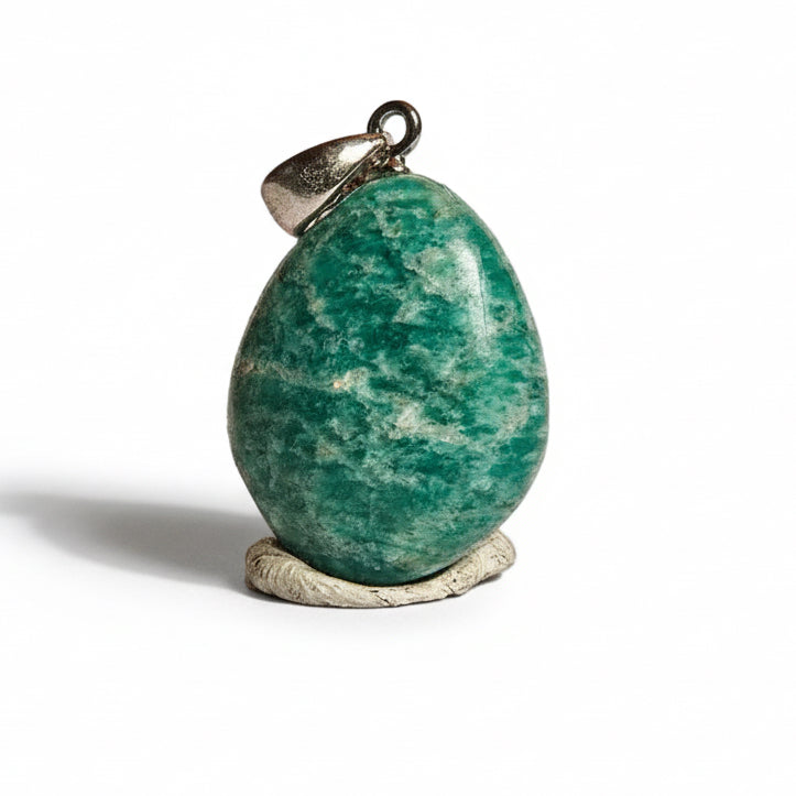 Madagaszkári Amazonit medál