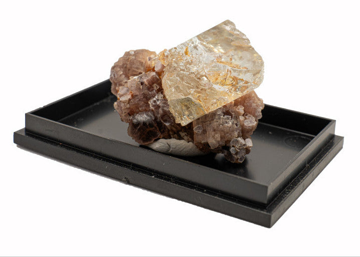 Brazíliai Topáz Lepidolittal dobozban