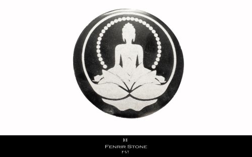 Marokkói Szatén Gipsz Buddha lótusz virágon korong-szaten-gipsz-buddha-lotusz-korong-ma